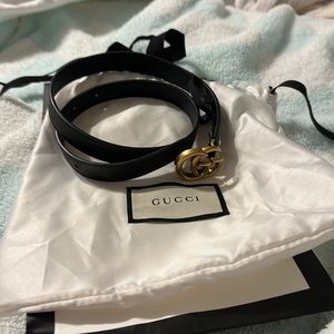 GUCCI LEATHER BELT WITH DOUBLE G BUCKLE